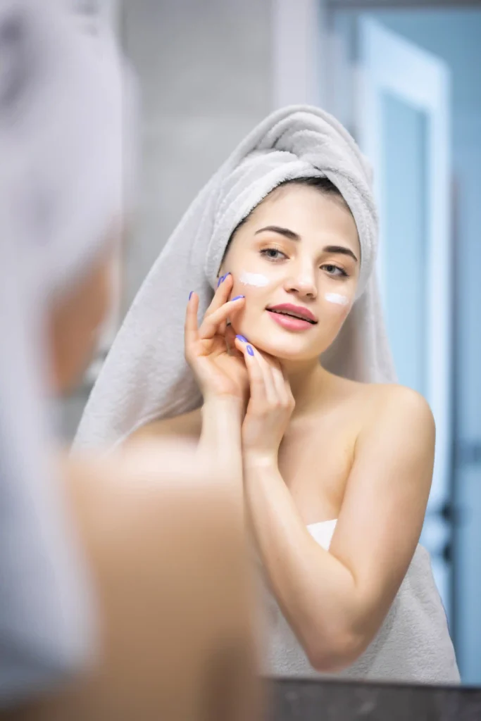Uso diario de limpiadores faciales dermatológicos